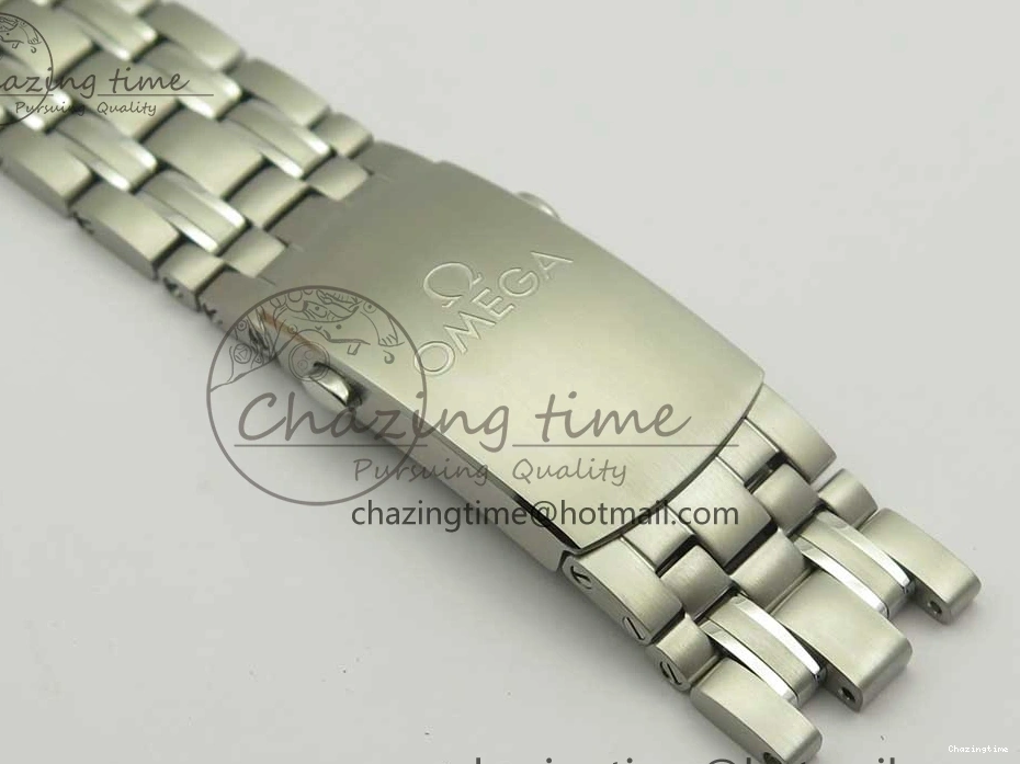 0227 HighQuality Seamaster 300M Chronometer SS Black OMF 1:1 Best Edition on SS Bracelet A2824 (Black Balance Wheel) V 7954